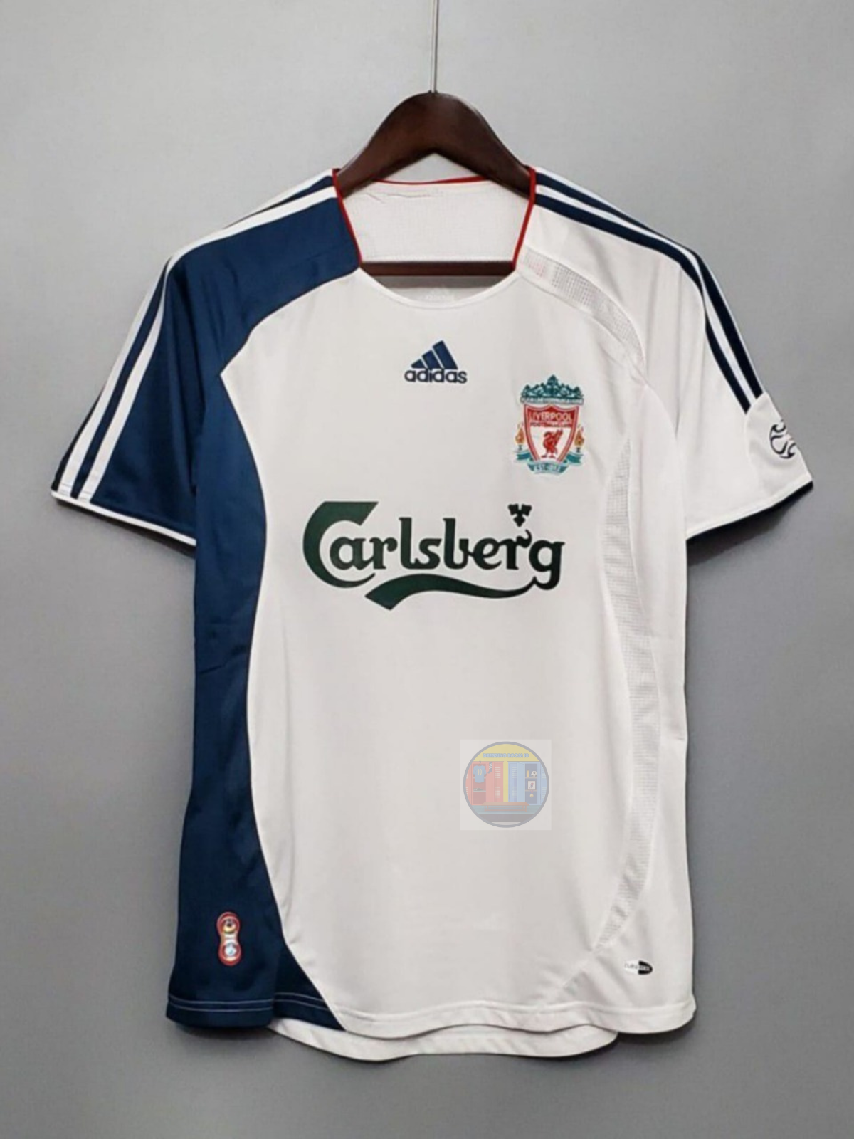Liverpool 2006-07 Away Retro Jersey