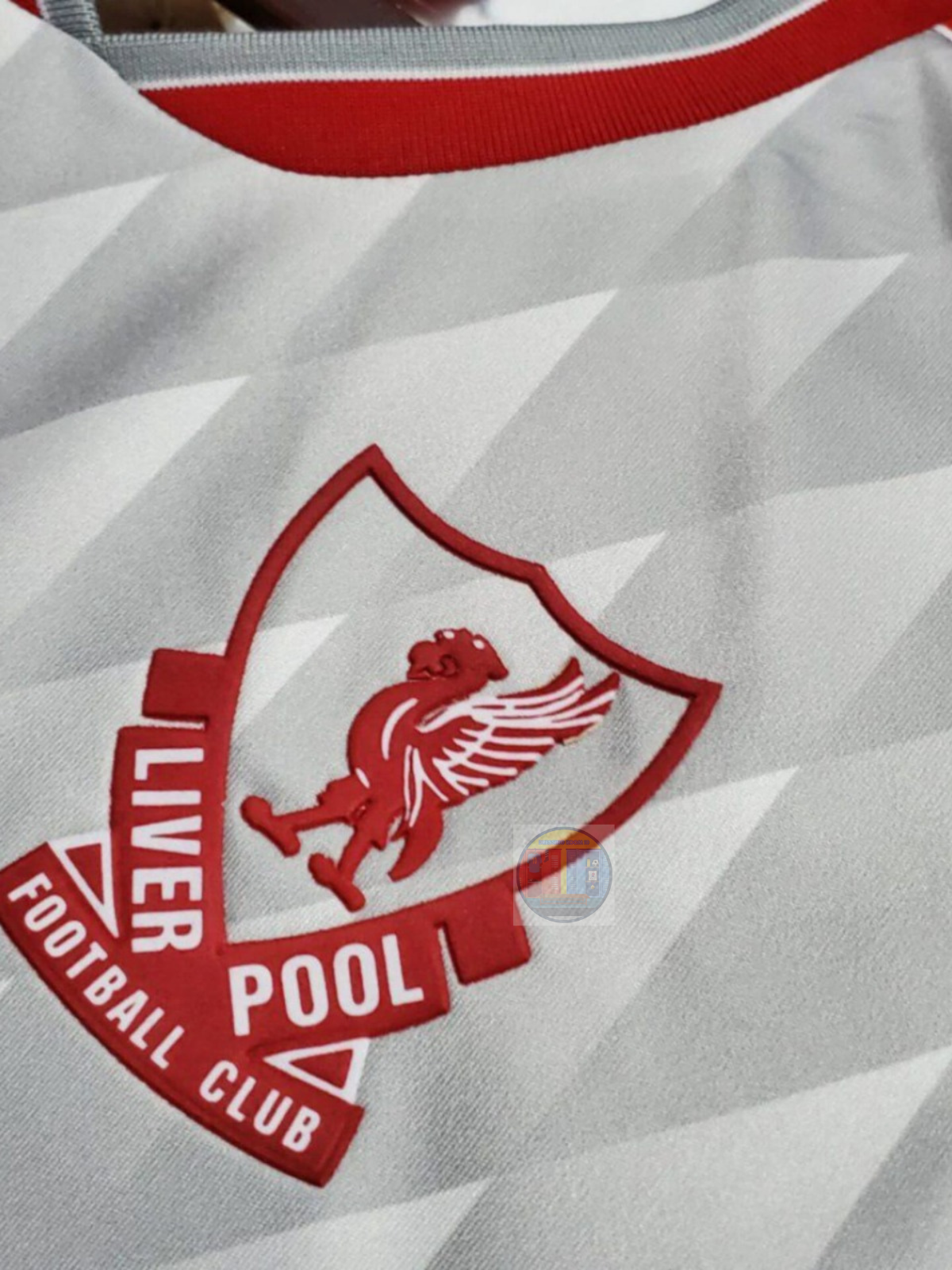 Liverpool 1989-91 Away Retro Jersey