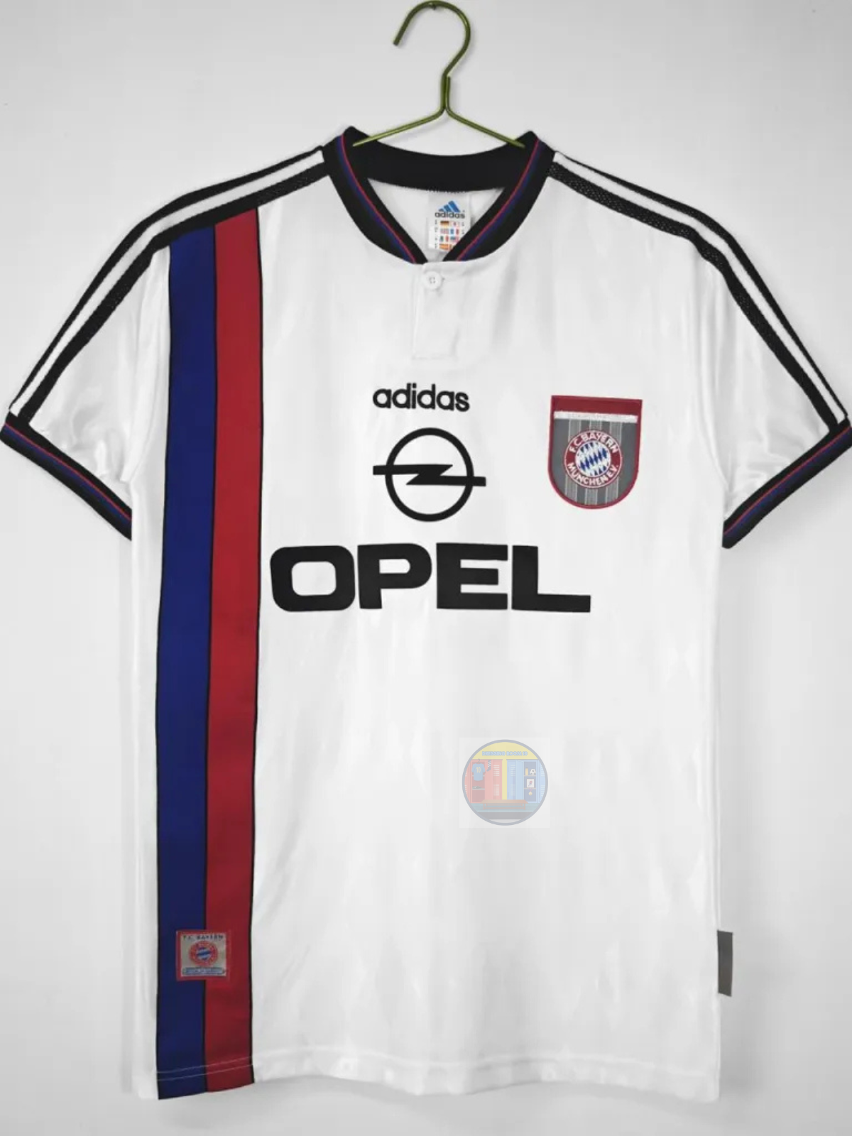 Bayern 1996 Away Retro Jersey